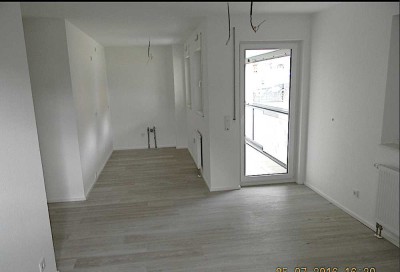 2 Zimmer Erdgeschosswohnung, Barriere frei, mit Balkon und Stellplatz