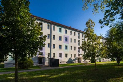 Wir sanieren für Sie! 3 Zimmer-Wohnung im EG mit Balkon in Merseburg