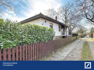 Lage überzeugt: Gepflegter Winkelbungalow in Hannover-Bemerode mit schöner Sonnenterrasse