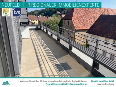 Exklusive 3-Zimmer-Wohnung mit Ost-West-Ausrichtung & zwei Dachterrassen