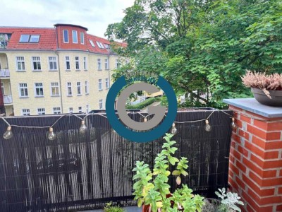 MIT BALKON, PARKETT & HOHEN DECKEN - ZWISCHEN TIERPARK BERLIN & TRABRENNBAHN - BEZUGSFREI AB 11/2026