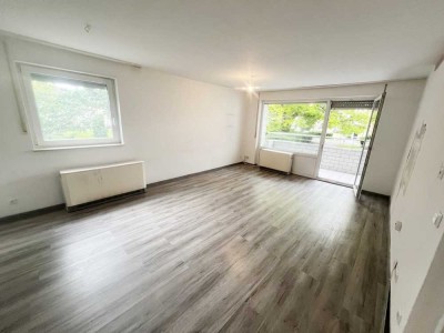 Helle, modernisierte 2-Zimmer-Wohnung mit Südbalkon & Garage in Bad Dürrheim