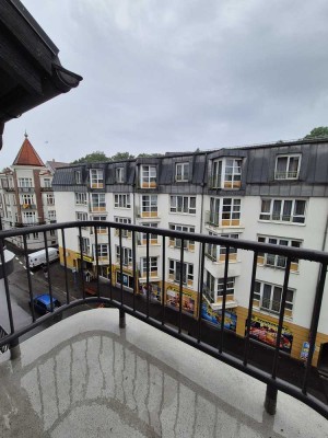 Charmante 1-Zimmer DG-Wohnung mit Balkon