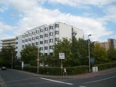 Schönes Apartment mit Balkon und Tiefgaragenstellplatz in Uninähe