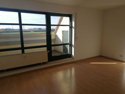 Barbing: Wohlfühl-Wohnung, 2-Zimmer mit Balkon- frei!