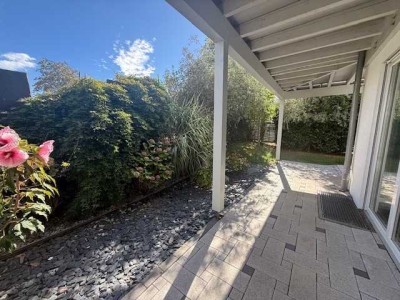 Traumhafte Gartenwohnung, barrierefrei in top Zustand in toller Lage