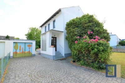 Zentrales Einfamilienhaus mit vier Zimmern und Einbauküche in Gustavsburg