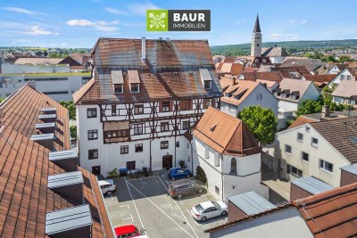 360 ° | Leben im Hohen Haus – Historische 3-Zimmer-Wohnung in zentraler Lage von Ehingen