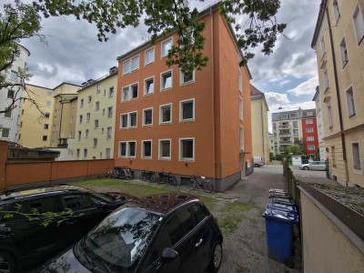 Charmante 2-Zimmer-Wohnung in begehrter Isarnähe mit Potenzial