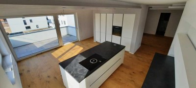 Moderne 4-Zimmer Wohnung im 2. OG in Kirchheim unter Teck