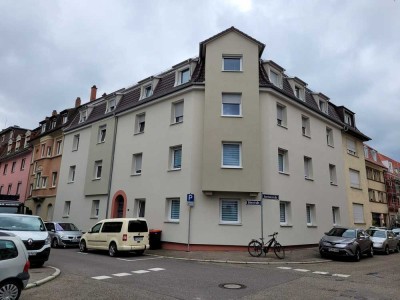 Schöne 3-Zimmer DG-Wohnung in Pforzheim, Brötzingen