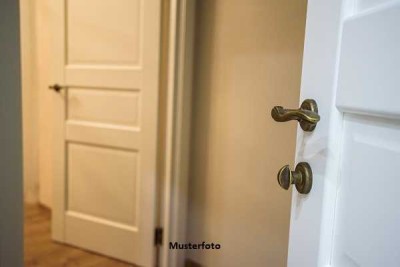 4-Zimmer-Wohnung, Balkon, TG-Stellplatz