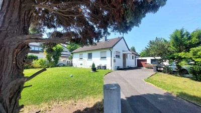 Winkel- Bungalow mit zusätzlichem Baufeld von ca. 400m²