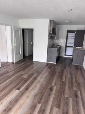 Gepflegte 2-Zimmer-Wohnung mit Balkon in Amberg