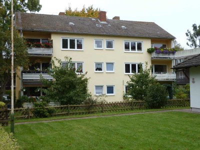 Geschmackvolle, gepflegte 2-Zimmer-Wohnung mit Balkon und Einbauküche in Heiligenhafen