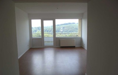 Großzügig geschnittene 3-Zimmer-Wohnung mit Blick auf das Naherholungsgebiet