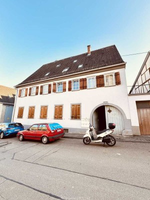 Historisches Mehrfamilienhaus in Enzweihingen – Solide Kapitalanlage mit 6,3% und Steuervorteilen