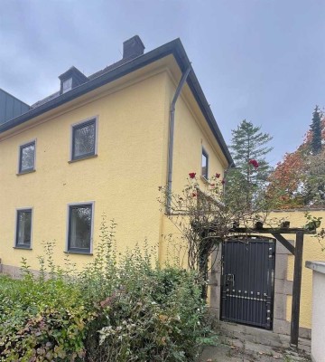 Doppelhaushälfte in zentraler Lage von Düren