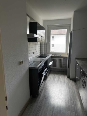 4-Zimmer-Wohnung mit Balkon und Einbauküche in Bochum