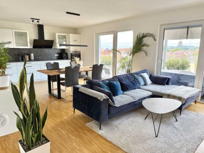 Große 2-Zimmerwohnung
mit Dachterrasse und
Tiefgaragenstellplatz
