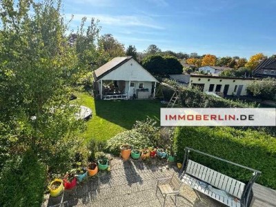 IMMOBERLIN.DE - Exquisite Landhausvilla mit weitläufigem Südwestgarten