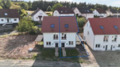 Zuhause mit Charakter – Neubau auf drei Ebenen Zuhause mit Charakter in Steinau an der Straße