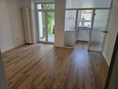2er WG mit EBK und Waschmaschine & Balkon!