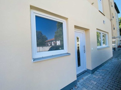 Stilvolle, geräumige 2-Zimmer-Terrassenwohnung mit kleinem Garten in Landshut