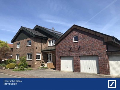 Stattliches und sehr gepflegtes Zweifamilien/Generationenhaus mit Werkstattgebäude und 3 Garagen!