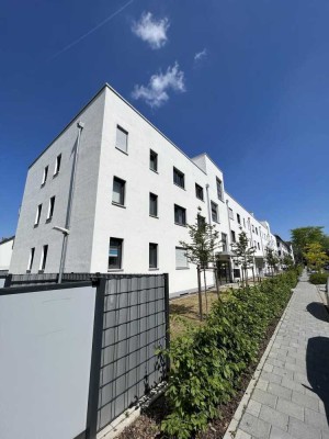 3-Zimmer-Penthouse-Wohnung mit Blick auf die Frankfurter Skyline