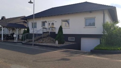 modernisiertes 6-Zimmer-Haus mit EBK in Ingelheim am Rhein