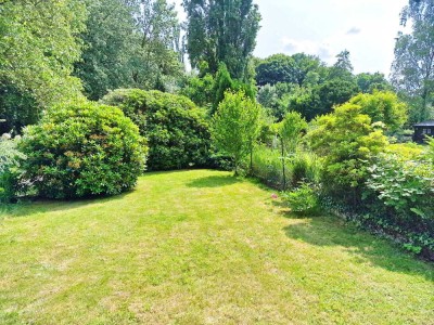Charmante Wohnung mit großem Gartenanteil und Gestaltungspotenzial