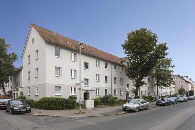 Gemütliche 2,5-Zimmer-Wohnung mit Balkon sucht nette Mieter