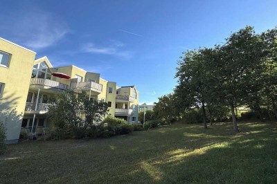 Helle 2-Zimmer- ETW mit EBK, 2x Pkw-Stellplatz in Cortendorf - PROVISIONSFREI -