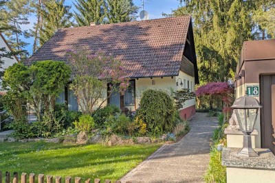 ++ Ruhig gelegen, traumhaft Wohnen - gut aufgeteiltes und gepflegtes Haus mit herrlichem Garten ++