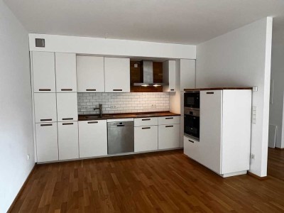 sonnige 2-Zimmer-WHG in Lövenich mit Balkon und Stellplatz