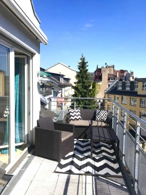 ***Rarität im Nordend *** saniertes, lichtdurchflutetes Penthouse mit 2 Balkonen