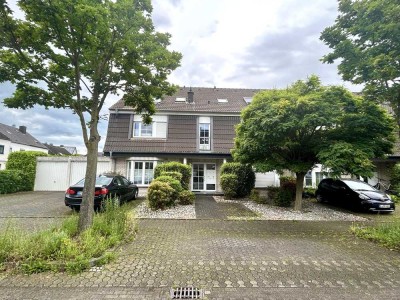 Modern ausgestattete Maisonettewohnung mit Terrasse, Garten und Stellplatz