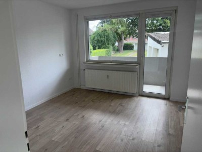 Frisch renovierte 2-Zimmer-Wohnung, ca. 35m² mit Balkon zum Innenhof in Bochum-Wattenscheid