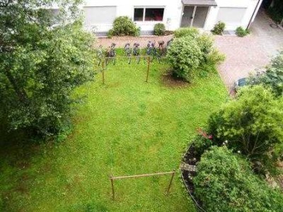 München/Gemütliche 2-Zimmer-Dachgeschoßwohnung m. Wohnküche