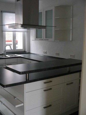 -- STADTMITTE -- Haus mit Garten und Garage