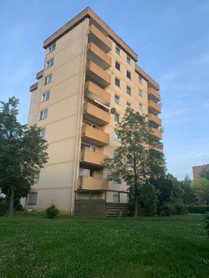 Sehr schöne 2-Zimmerwohnung mit Balkon und Garage