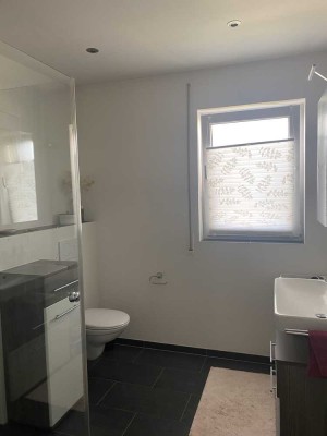 Helle 2-Zimmer Wohnung mit Balkon in Emmering
