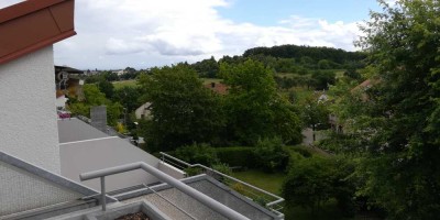 Tolle 2 Zimmer Whg mit traumhafter Dachterrasse in gesuchter Lage von Oberaichen