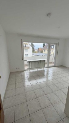 Einraumwohnung mit Küche Bad und Balkon, Nordseite