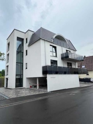 Exklusive 3-Zimmer-Wohnung mit Einbauküche in Alzenau-Kälberau