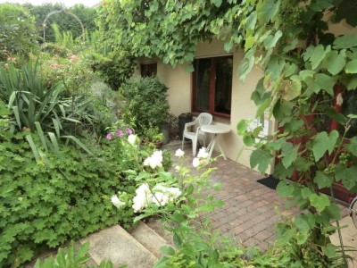 möblierte Einzimmerwohnung in ruhiger Lage