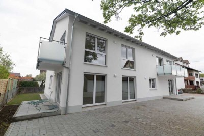 Wunderschöne, helle drei Zimmer Wohnung