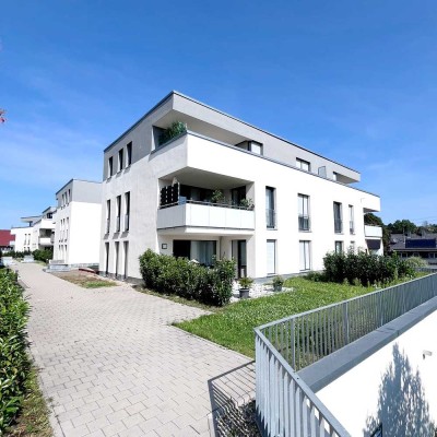 Großzügige Vier-Zimmer-Wohnung mit Garten