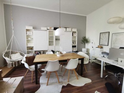 Sehr schöne 4-Zimmer-Wohnung mit EBK im Neusser Dreikönigenviertel